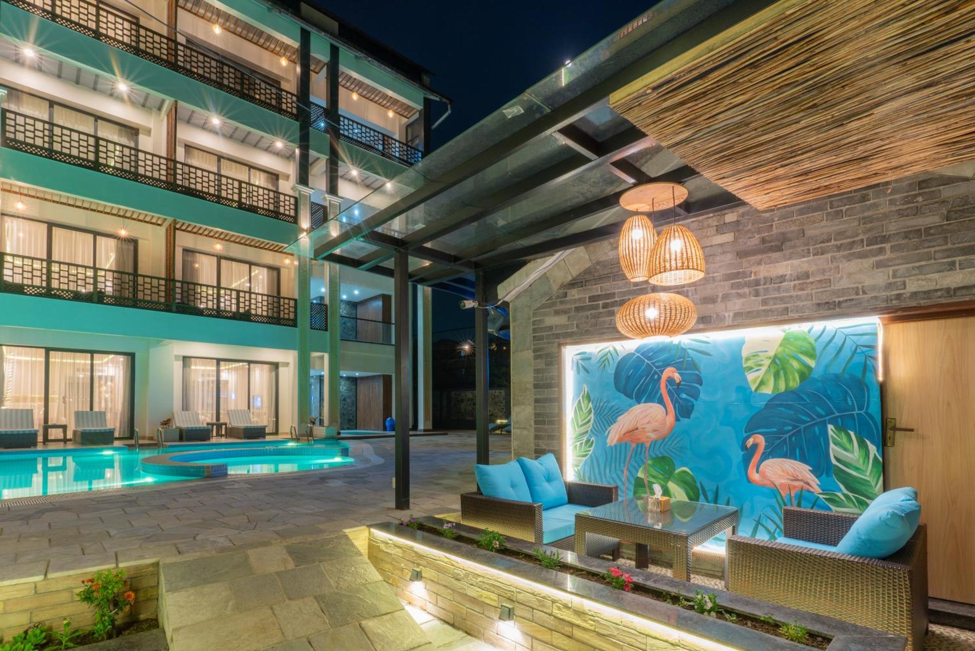 Lake View Resort Pokhara Exteriör bild
